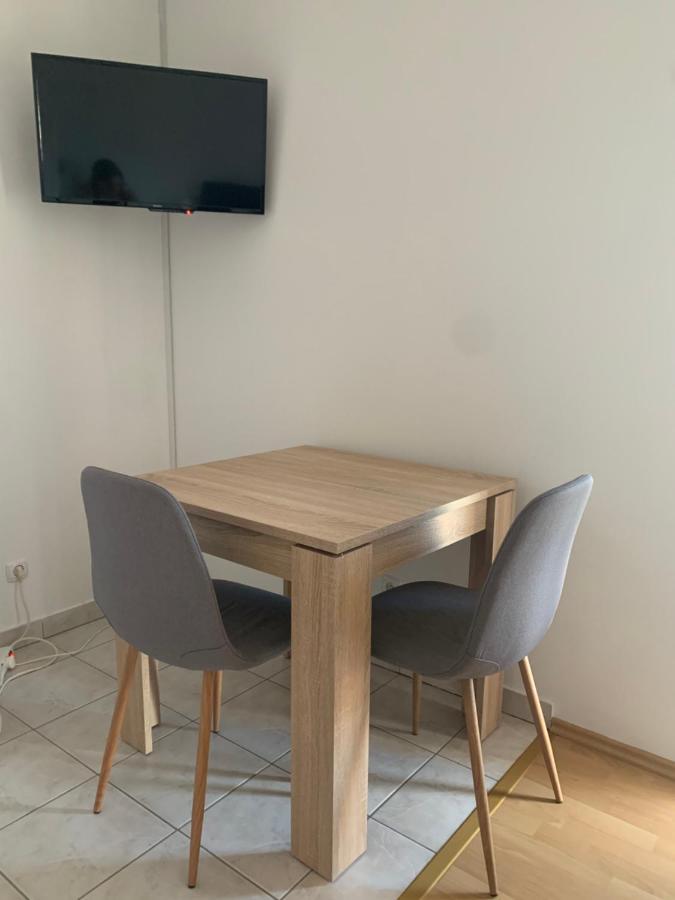Ohana Apartment